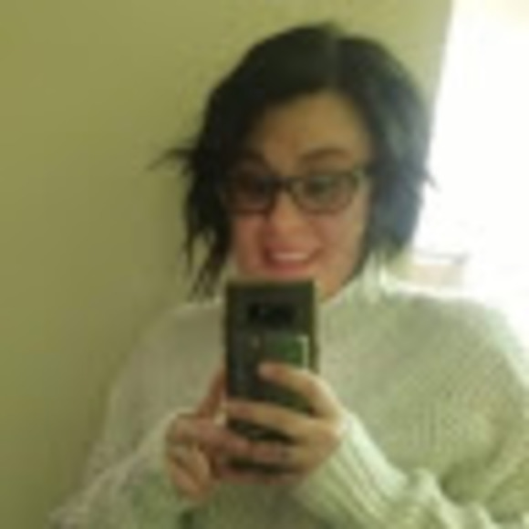 Meet your Posher, Shelby - Picture 1 of 1